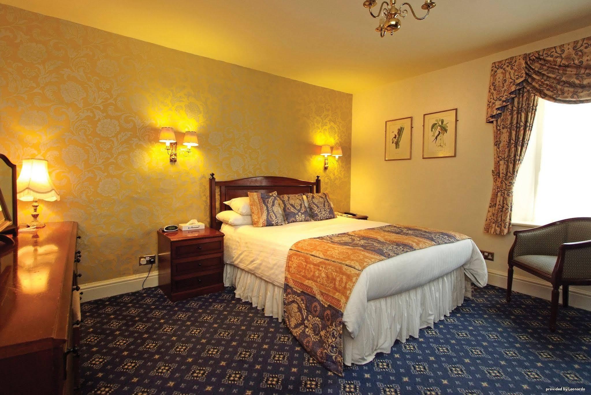 The Crown Hotel, Boroughbridge, North Yorkshire Экстерьер фото