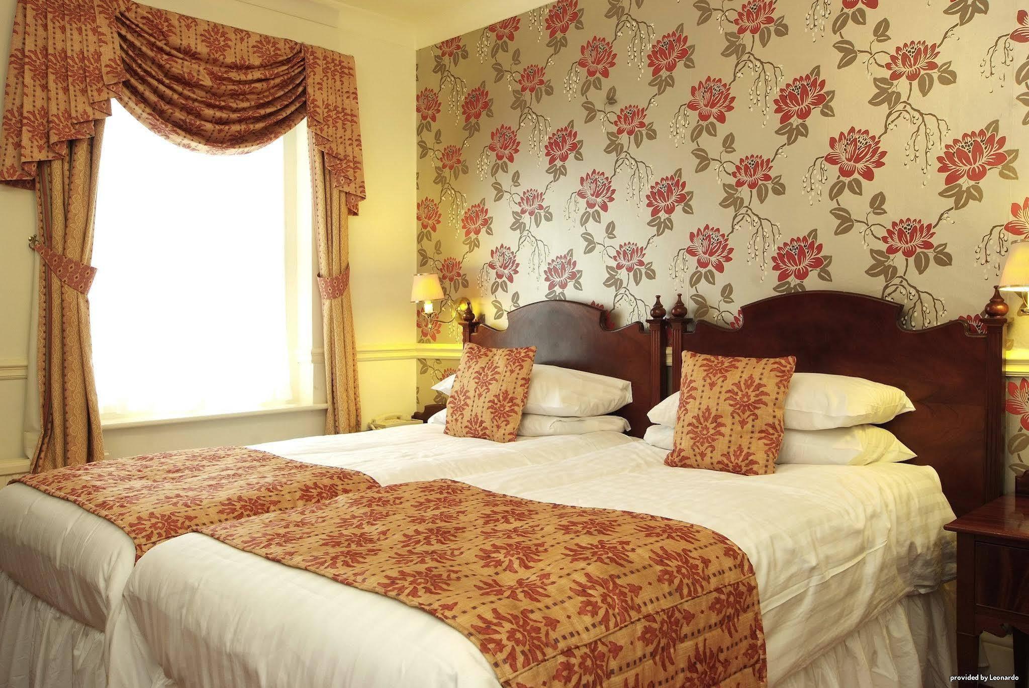 The Crown Hotel, Boroughbridge, North Yorkshire Экстерьер фото