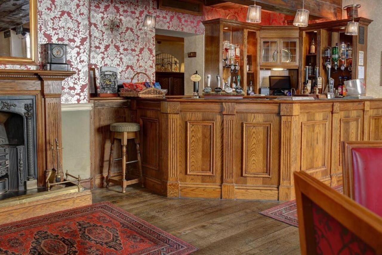 The Crown Hotel, Boroughbridge, North Yorkshire Экстерьер фото